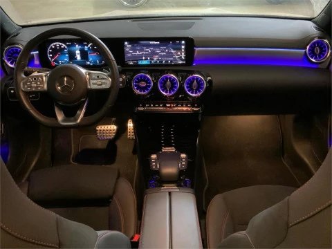 Mercedes-Benz CLA 200 D DCT Shooting Brake