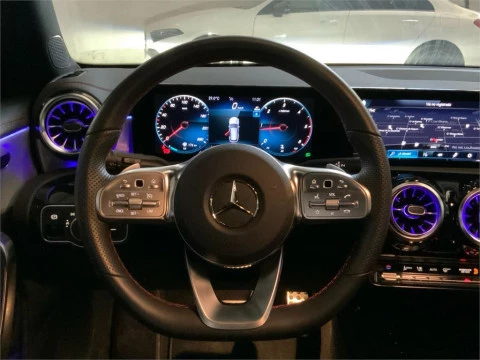 Mercedes-Benz CLA 200 D DCT Shooting Brake