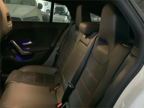 Mercedes-Benz CLA 200 D DCT Shooting Brake