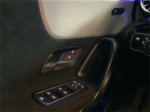 Mercedes-Benz CLA 200 D DCT Shooting Brake