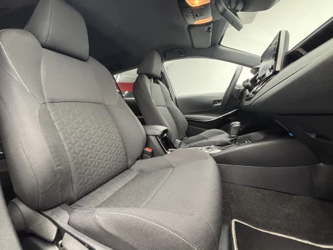 Toyota Corolla 2.0 180H FEEL! E-CVT TOURING SPORT