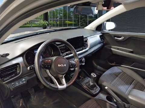 Kia Stonic 1.0 T-GDi 88kW (120CV) MHEV iMT Drive