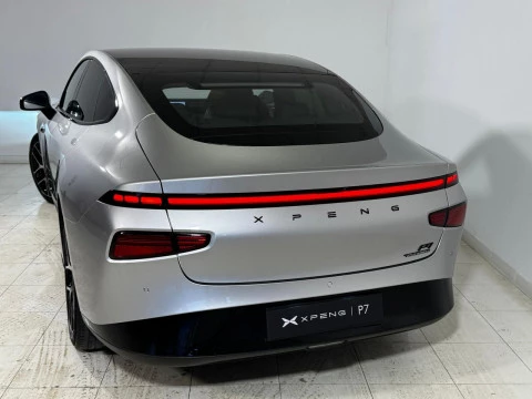 XPENG P7 Performance AWD
