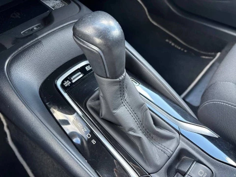 Toyota Corolla 1.8 125H ACTIVE TECH E-CVT