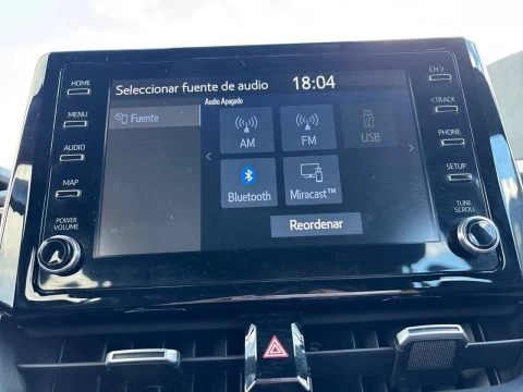 Toyota Corolla 1.8 125H ACTIVE TECH E-CVT