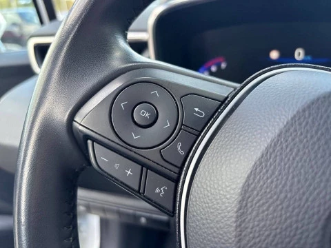 Toyota Corolla 1.8 125H ACTIVE TECH E-CVT