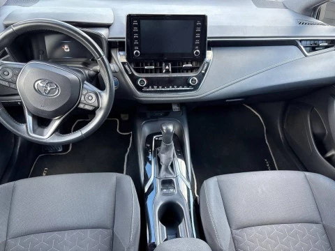 Toyota Corolla 1.8 125H ACTIVE TECH E-CVT