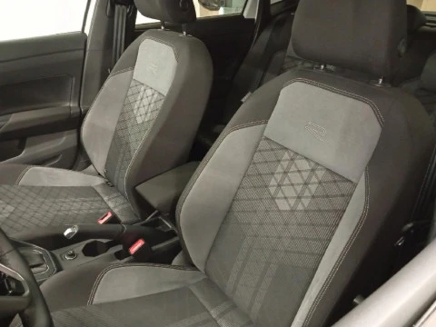 Volkswagen Polo 1.0 TSI 85KW DSG R-LINE 116 5P