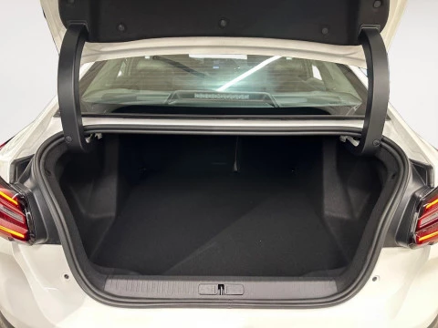 Citroën C4 X Hybrid 145 ë-DCS6 Business Edition