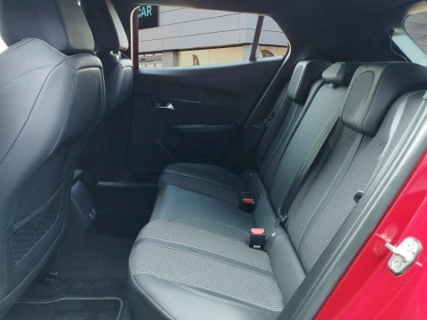 Peugeot 2008 GT BlueHDI 130 S&S EAT8