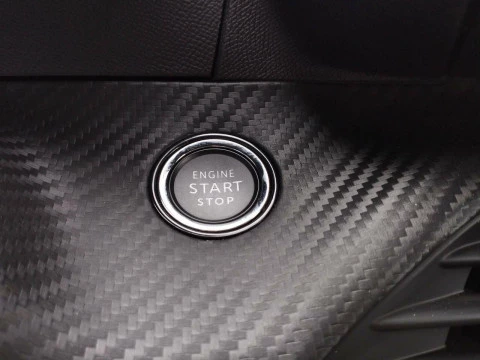 Peugeot 2008 GT BlueHDI 130 S&S EAT8