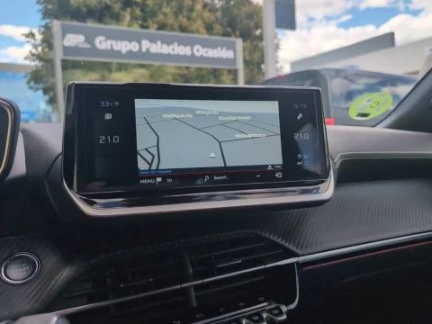 Peugeot 2008 GT BlueHDI 130 S&S EAT8