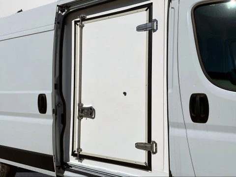 Fiat Ducato Furgón 3.5T Maxi L4H2 2.2 BlueHDi 140 CV S&S MT6 HEAVY DUTY