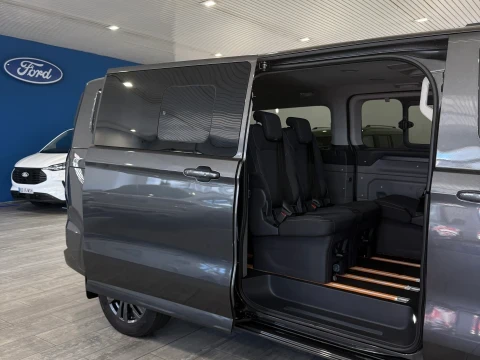Ford Tourneo Custom 2.5 Duratec PHEV 171kW L1 Titanium eCVT