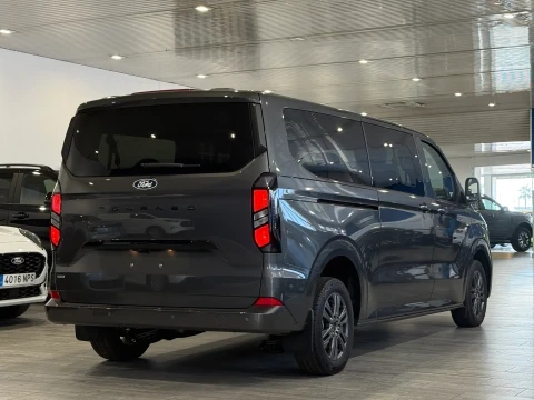 Ford Tourneo Custom 2.5 Duratec PHEV 171kW L1 Titanium eCVT