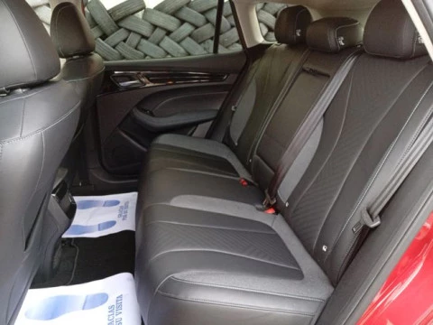 MG5 Std Range Luxury