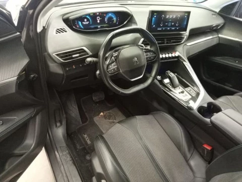 Peugeot 3008 Hybrid 225 e-EAT8 Allure