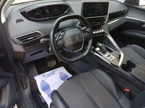 Peugeot 3008 Hybrid 225 e-EAT8 Allure