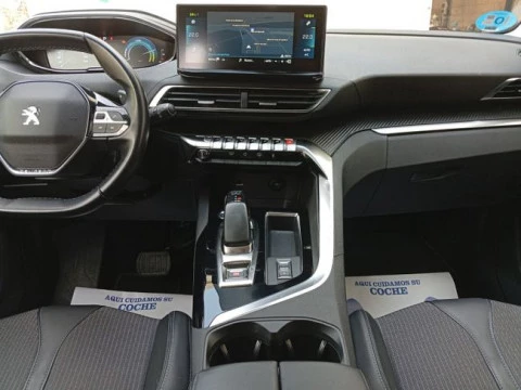 Peugeot 3008 Hybrid 225 e-EAT8 Allure
