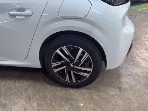 Peugeot 208 PureTech 73kW (100CV) EAT8 Allure Pack