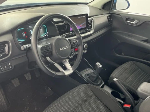 Kia Stonic 1.0 T-GDi 74kW (100CV) MHEV MT Drive Kia Stonic 1.0 T-GDi 74kW (100CV) MHEV MT Drive