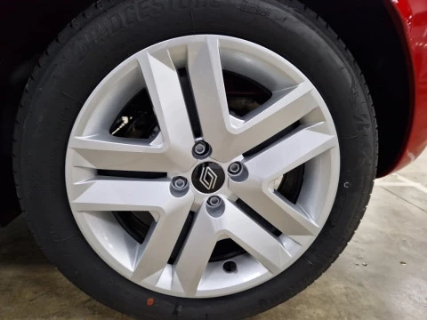 Renault Clio Techno TCe 90 (67kw)