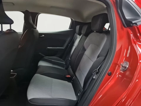 Renault Clio Techno TCe 90 (67kw)