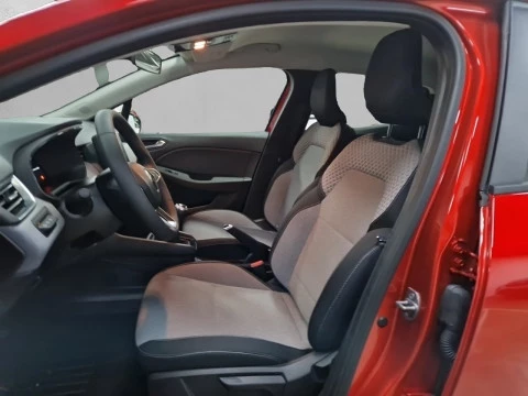 Renault Clio Techno TCe 90 (67kw)