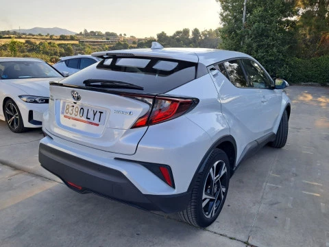Toyota C-HR 1.8 125H Advance