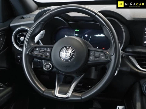 Alfa Romeo Stelvio 2.2 Diesel Sprint RWD 118 kW (160 CV)