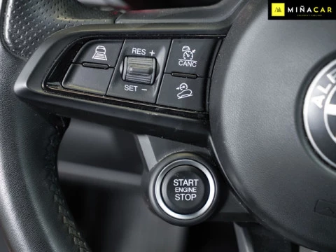 Alfa Romeo Stelvio 2.2 Diesel Sprint RWD 118 kW (160 CV)