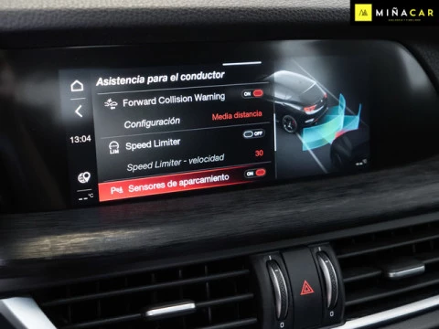 Alfa Romeo Stelvio 2.2 Diesel Sprint RWD 118 kW (160 CV)