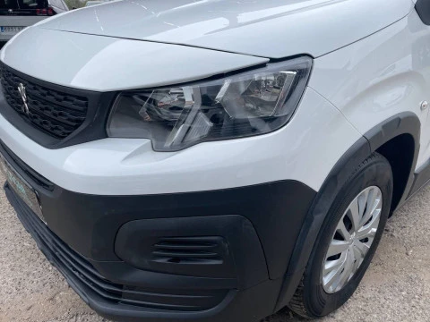 Peugeot Rifter Access Standard BlueHDi 73kW