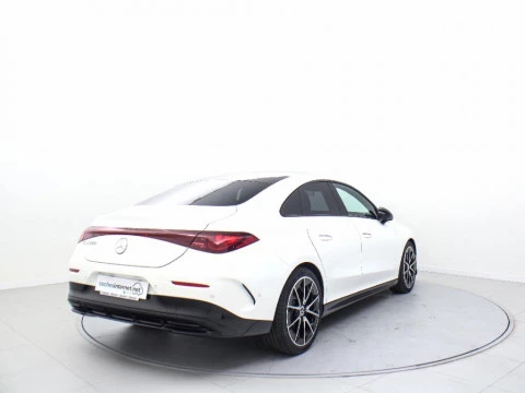 Mercedes-Benz CLA 1.5 CLA 220 MHEV DCT 190 4P