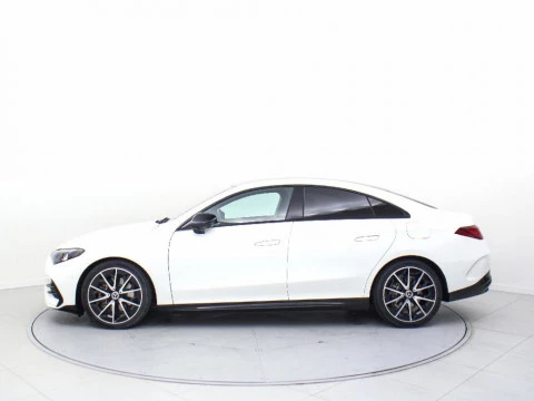 Mercedes-Benz CLA 1.5 CLA 220 MHEV DCT 190 4P