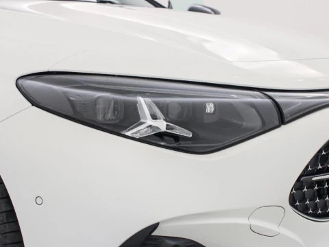 Mercedes-Benz CLA 1.5 CLA 220 MHEV DCT 190 4P