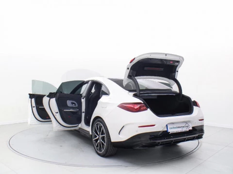 Mercedes-Benz CLA 1.5 CLA 220 MHEV DCT 190 4P