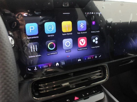 Mercedes-Benz CLA 1.5 CLA 220 MHEV DCT 190 4P