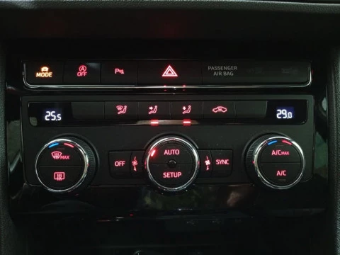 Seat Leon 1.5 EcoTSI S&S FR Fast Edition DSG 110 kW (150 CV)