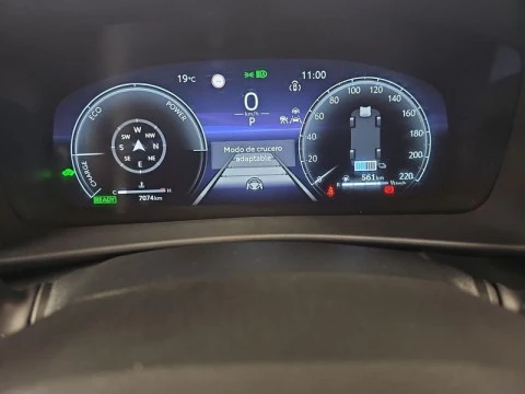 Toyota C-HR Advance Hybrid 140