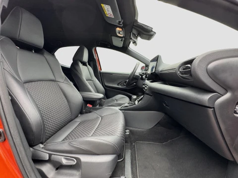 Toyota Yaris 1.5 120H Style Plus