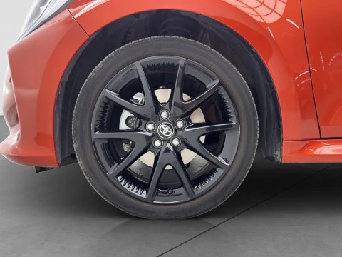 Toyota Yaris 1.5 120H Style Plus