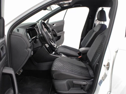 Volkswagen T-Roc R LINE 1.5 TSI 110 KW(150 CV) AUTOMATICO DSG 7 VEL.