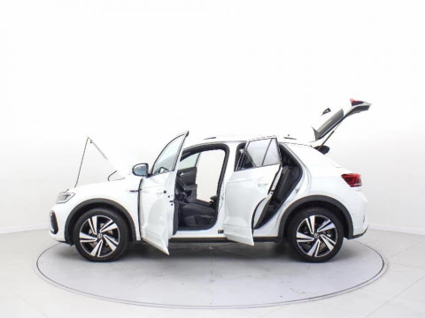 Volkswagen T-Roc R LINE 1.5 TSI 110 KW(150 CV) AUTOMATICO DSG 7 VEL.