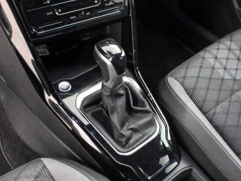 Volkswagen T-Roc R LINE 1.5 TSI 110 KW(150 CV) AUTOMATICO DSG 7 VEL.