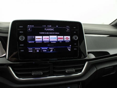 Volkswagen T-Roc R LINE 1.5 TSI 110 KW(150 CV) AUTOMATICO DSG 7 VEL.