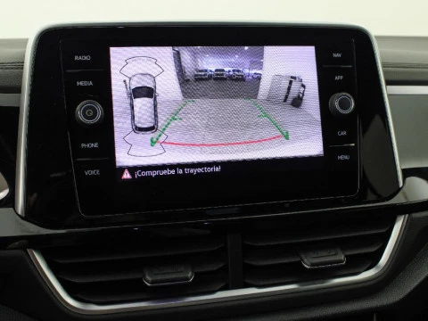 Volkswagen T-Roc R LINE 1.5 TSI 110 KW(150 CV) AUTOMATICO DSG 7 VEL.