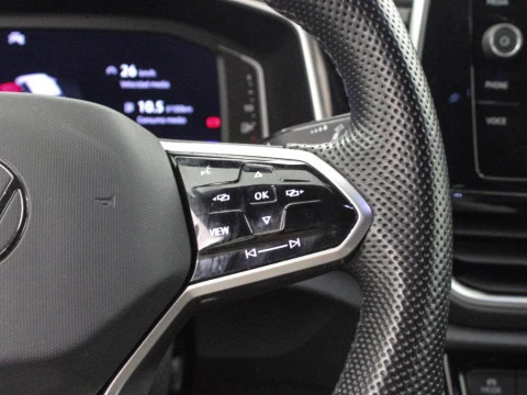 Volkswagen T-Roc R LINE 1.5 TSI 110 KW(150 CV) AUTOMATICO DSG 7 VEL.