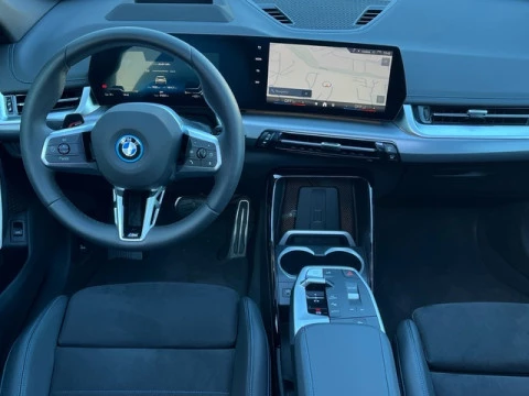 BMW iX1 eDrive20 150 kW (204 CV)