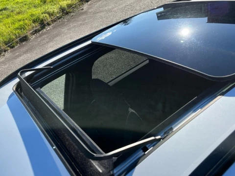 BMW iX1 eDrive20 150 kW (204 CV)